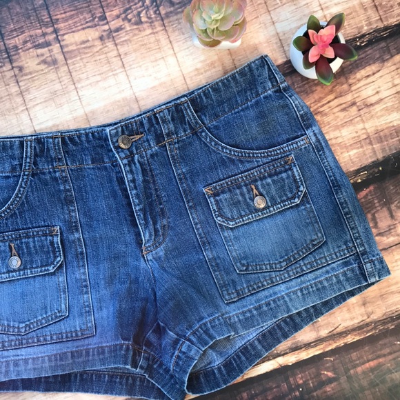 Old Navy Pants - $5bundled🔴 Old Navy Denim Shorts Size 8 Pockets